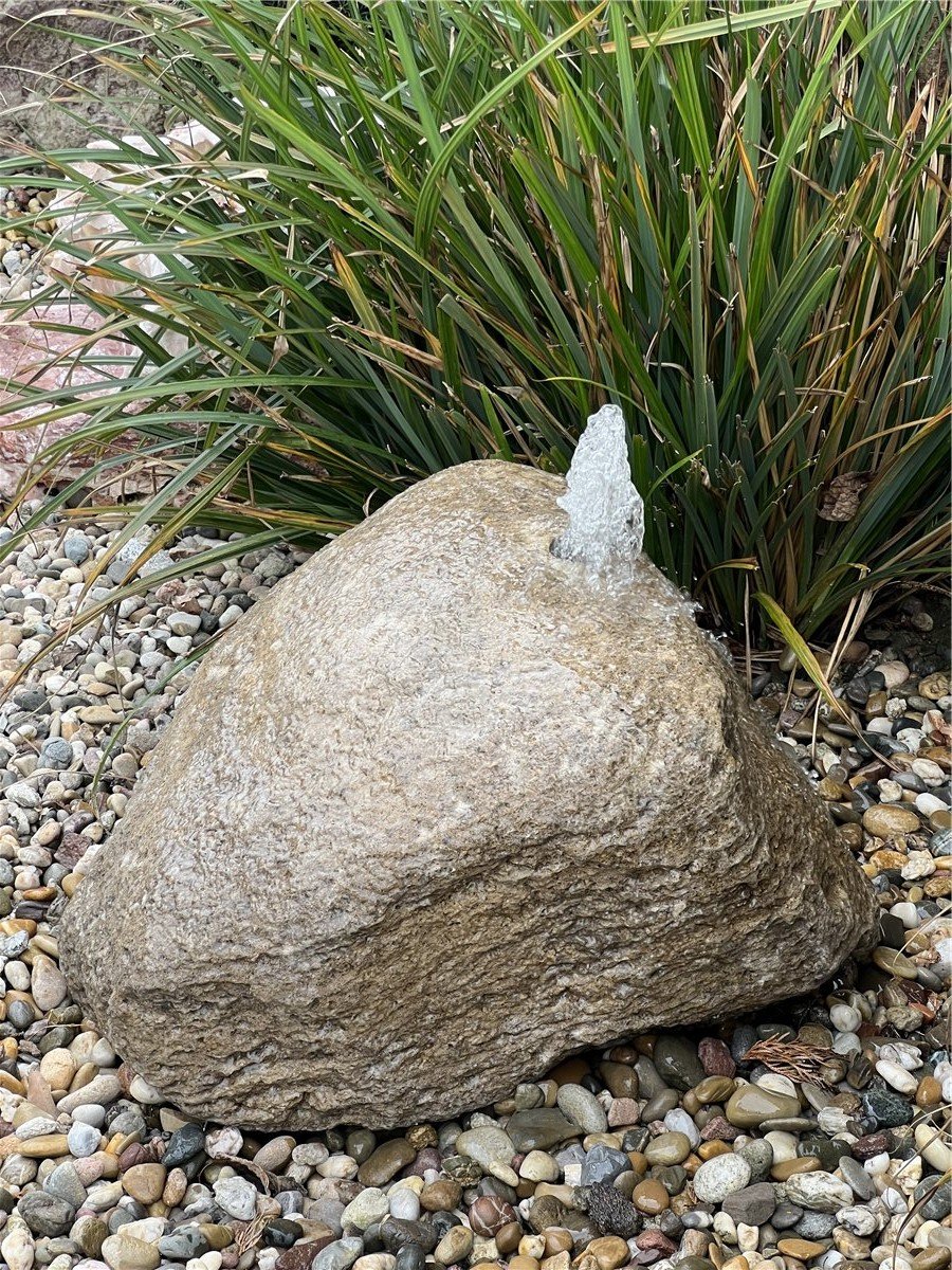 Quellstein Muschelkalk L70cm Naturstein Gartenbrunnen Springbrunnen Komplettset