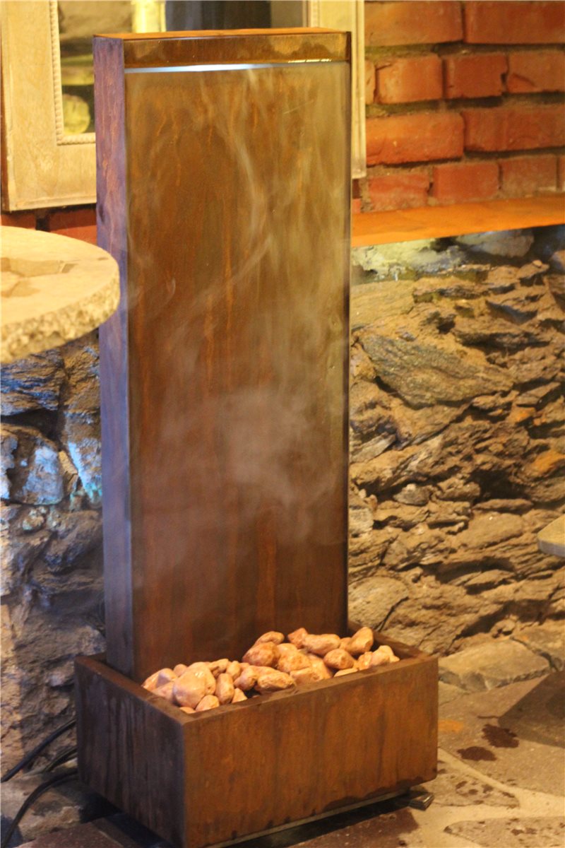 Zimmerbrunnen Cordon 90 Wasserwand Cortenstahl Edelrost Design